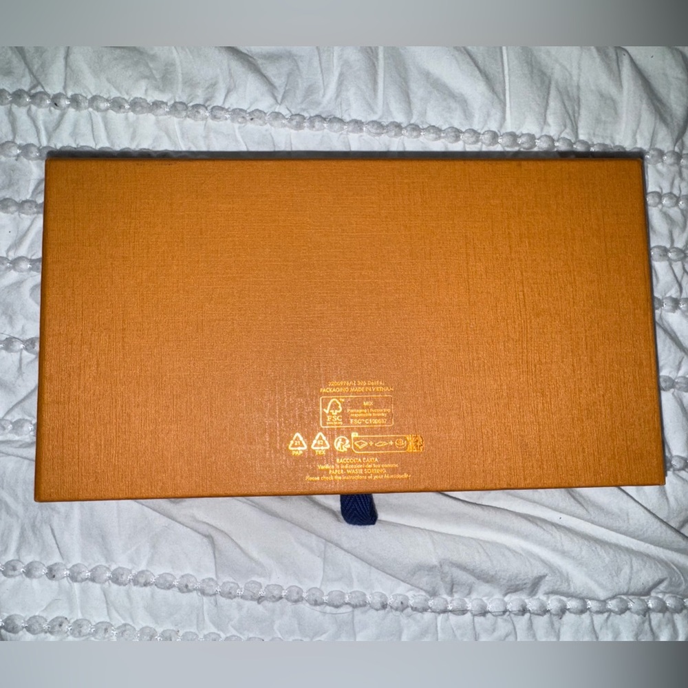 Louis Vuitton Porte Tresor International Long Wallet - Picture 8 of 8
